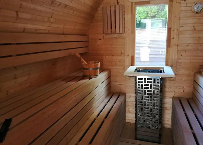 2 Zi App Sonnenschein Inklusive Activcard, Hallenbad, Sauna, Fitness & Aussenpool Apartamento *