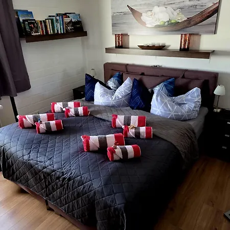 Familienwohnung Sonnenschein Mit Hallenbad, Sauna & Activcard Apartman