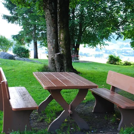 Familienwohnung Sonnenschein Mit Hallenbad, Sauna & Activcard Apartman